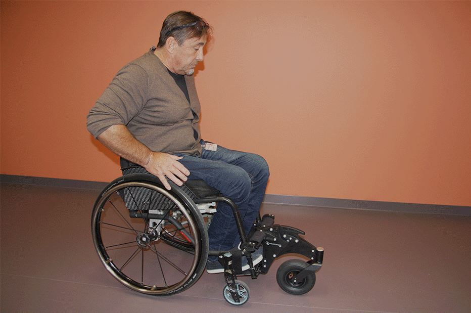 Mit dem FrontWheel am Rollstuhl Bewegungsfreiheit gewinnen