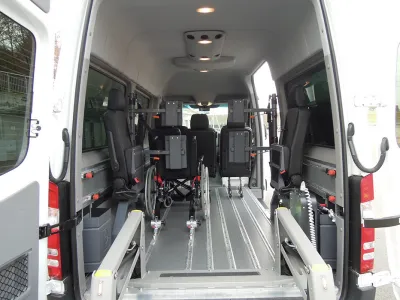 Orthotec Fahrzeugumbau Fahren im Rollstuhl Smartfloor