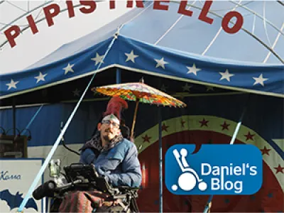 Dani im Zirkus Pipistrello