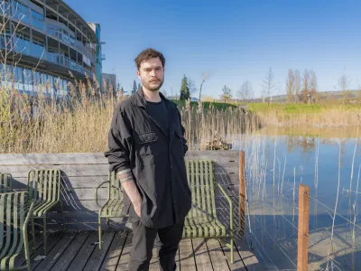 Zian vor dem Schweizer Paraplegiker-Zentrum