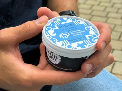 50 Rappen pro Becher gehen an die Schweizer Paraplegiker-Stiftung