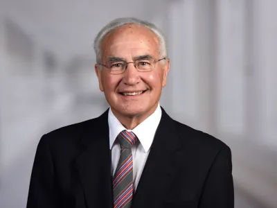 Guido A. Zäch, Gründer der SPS