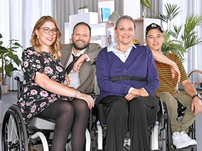 Symbol für den Jahresbericht, Rollstuhlfahrergruppe