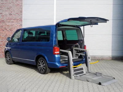 Orthotec Fahrzeugumbau Rollstuhllifte Panorama Linear Lift AL1