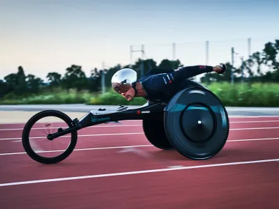 Orthotec Rollstuhlsport OT FOXX M1 in Action mit Marcel Hug