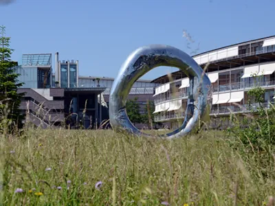 Ring of Life auf dem Gelände des Schweizer Paraplegiker-Zentrums