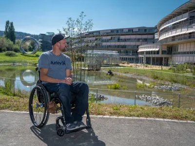 Peti Roos beim Therapiegarten