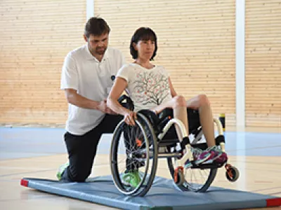 Sporttherapie Technik Mobilität im Rollstuhl