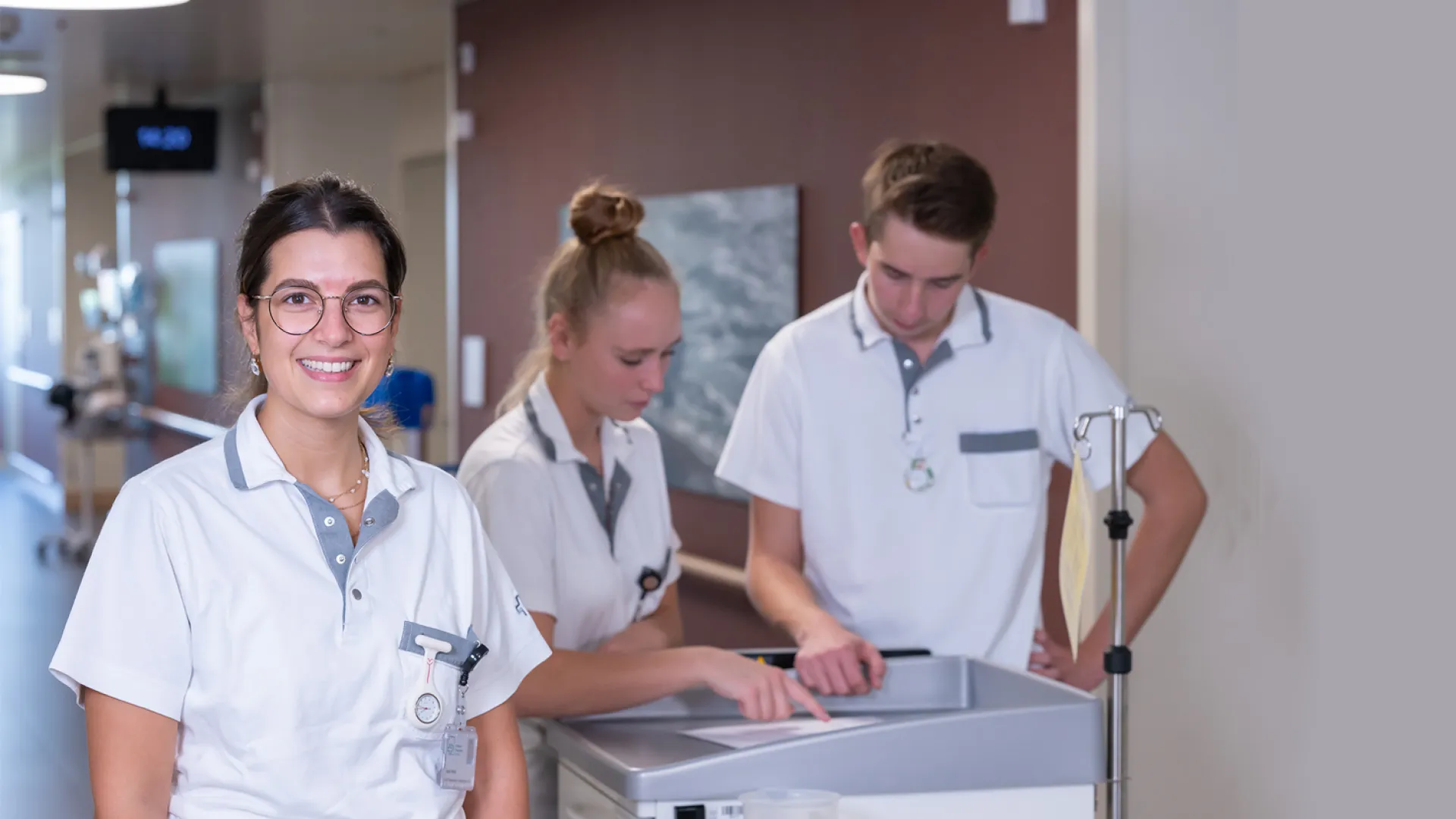 Drei Mitarbeitende aus den Gesundheitsberufen des SPZ