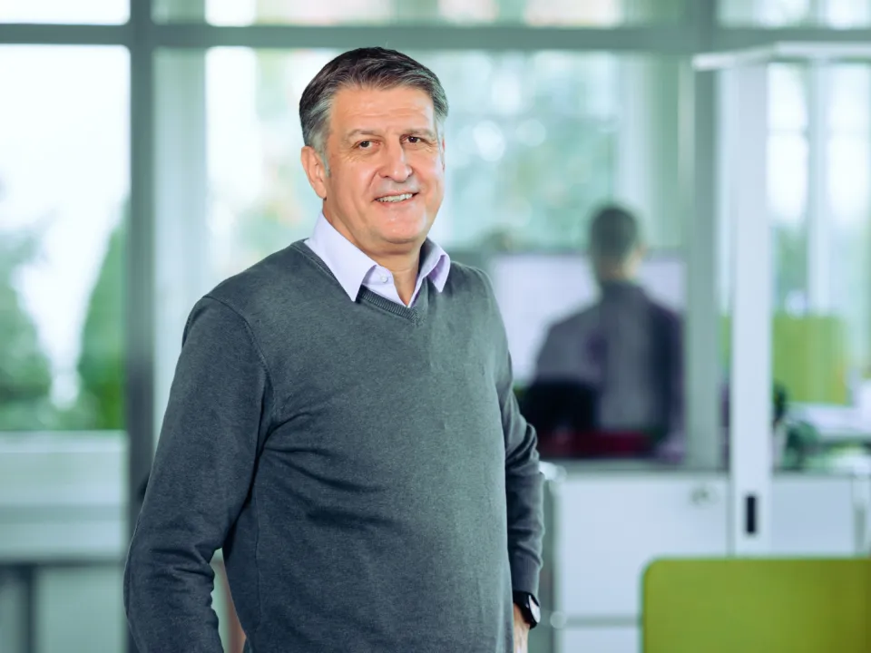 Porträt von Felix Schärer