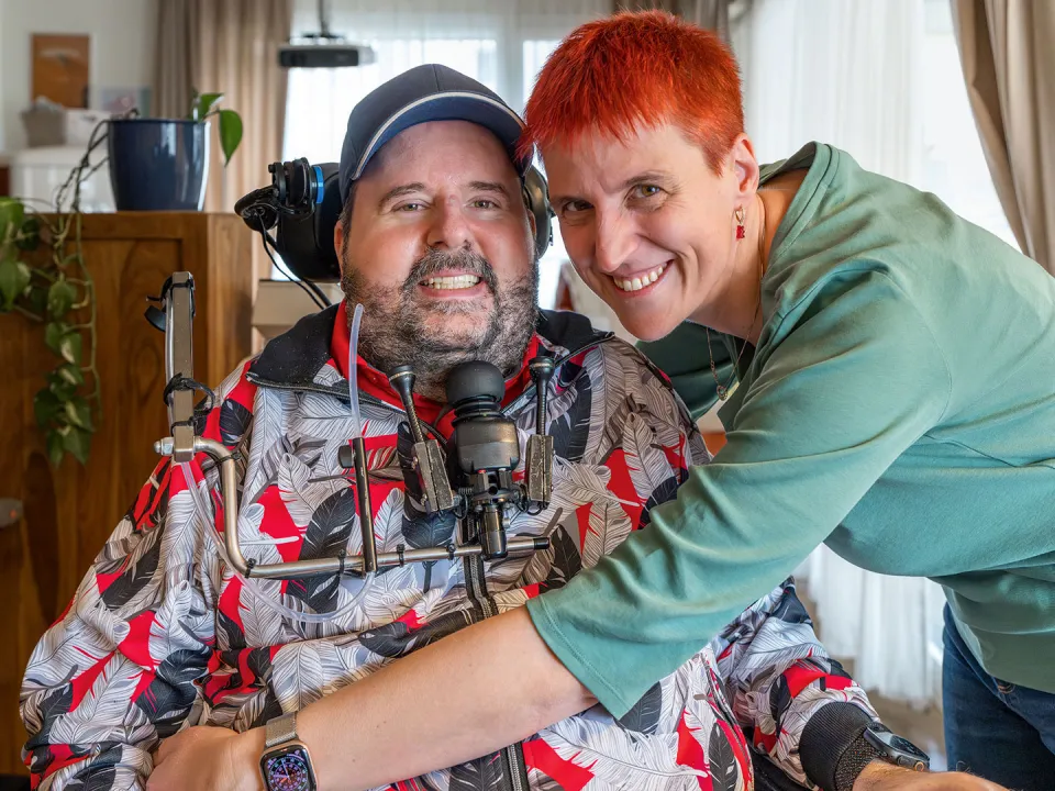 Porträtbild von Gion Stiffler und seiner Frau. 