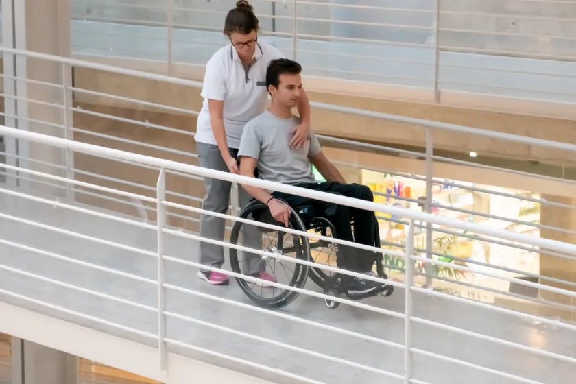 Wissen über Querschnittlähmung