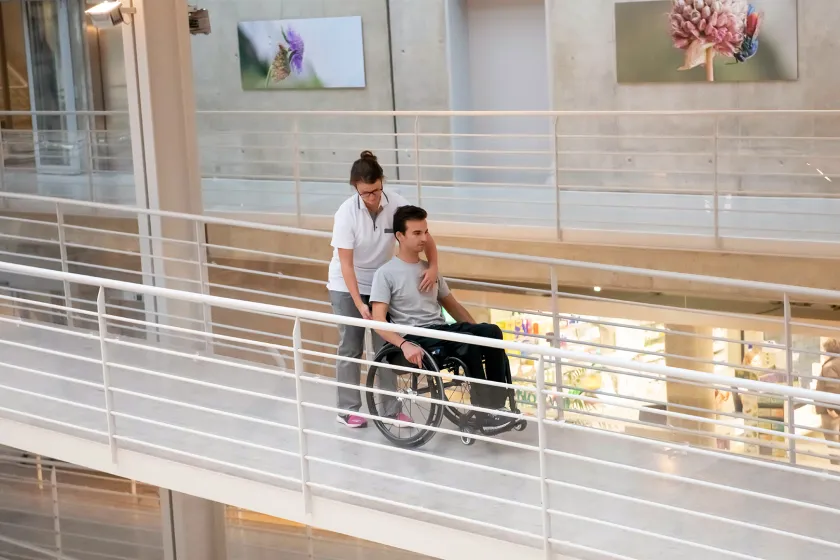 wissen-ueber-querschnittlaehmung-header