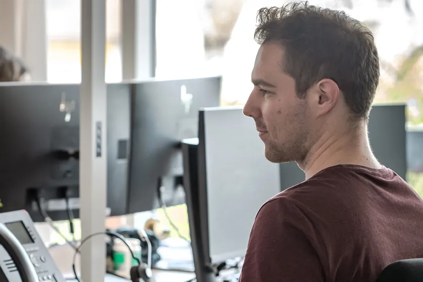 Der Online-Trainee bei der Arbeit