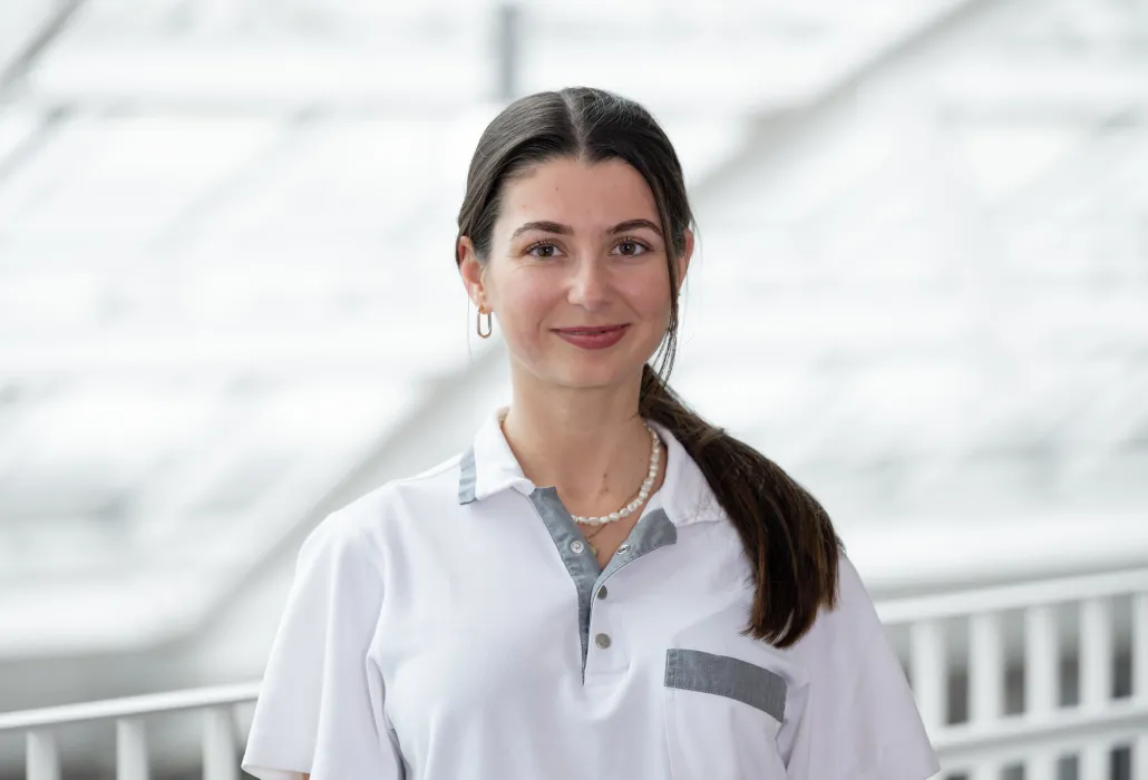 Porträt Nadja Pelican