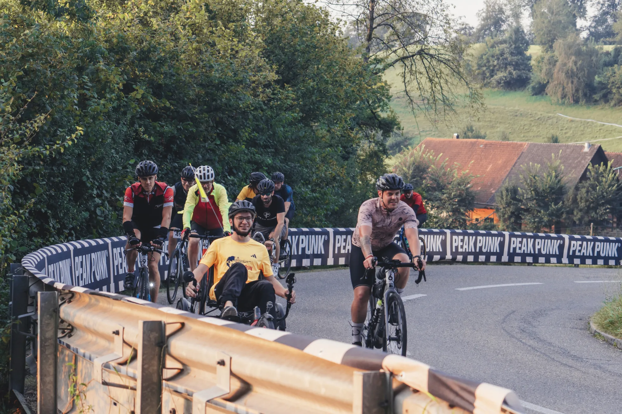 Pro Runde waren rund 175 Höhenmeter zu bewältigen.