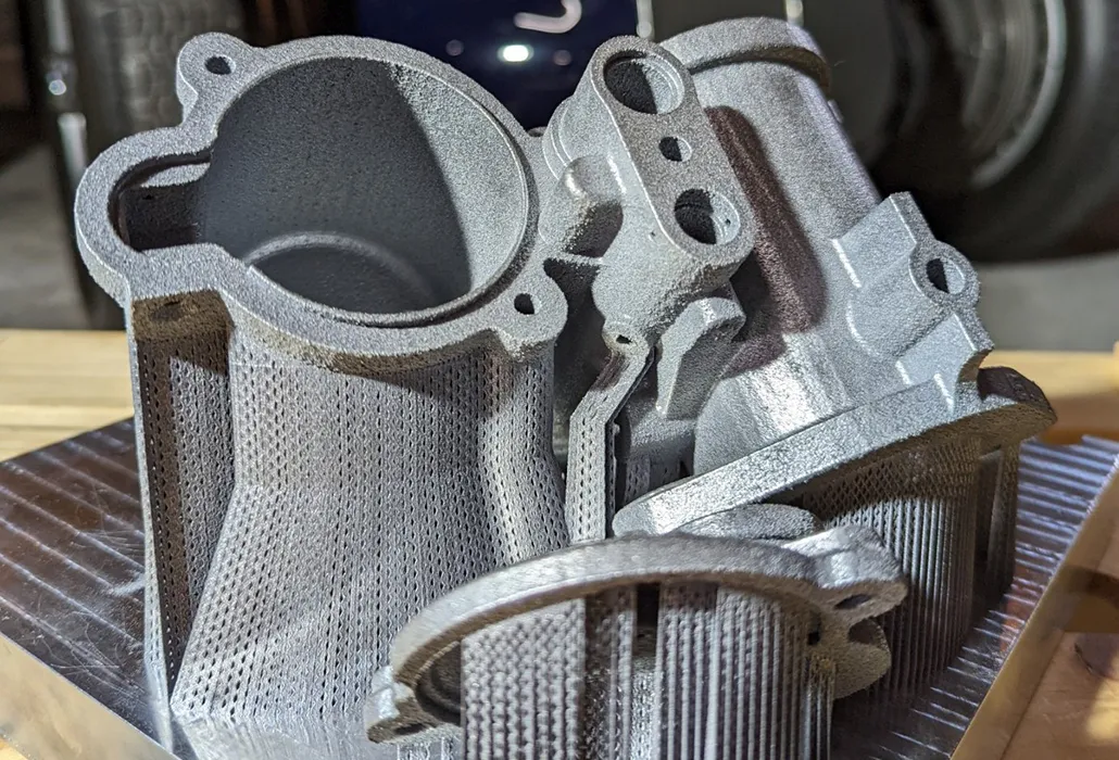 metallisches Element aus dem 3D-Drucker