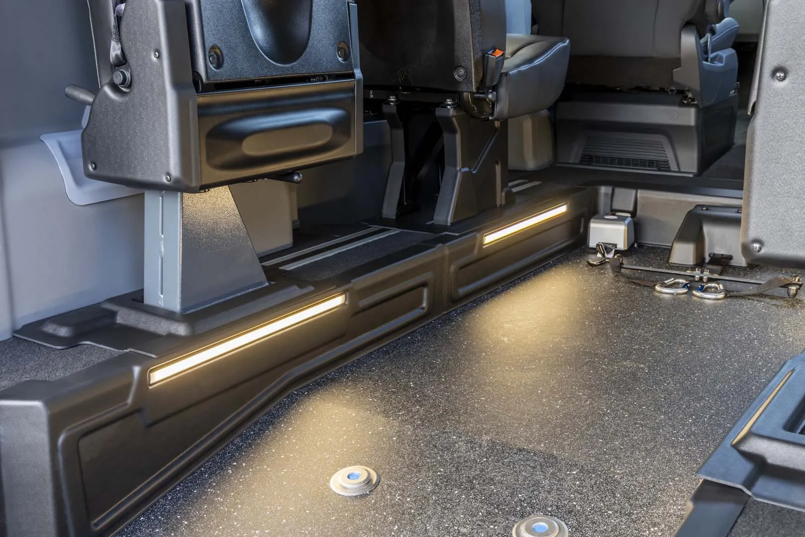 Ford Custom Independence RE