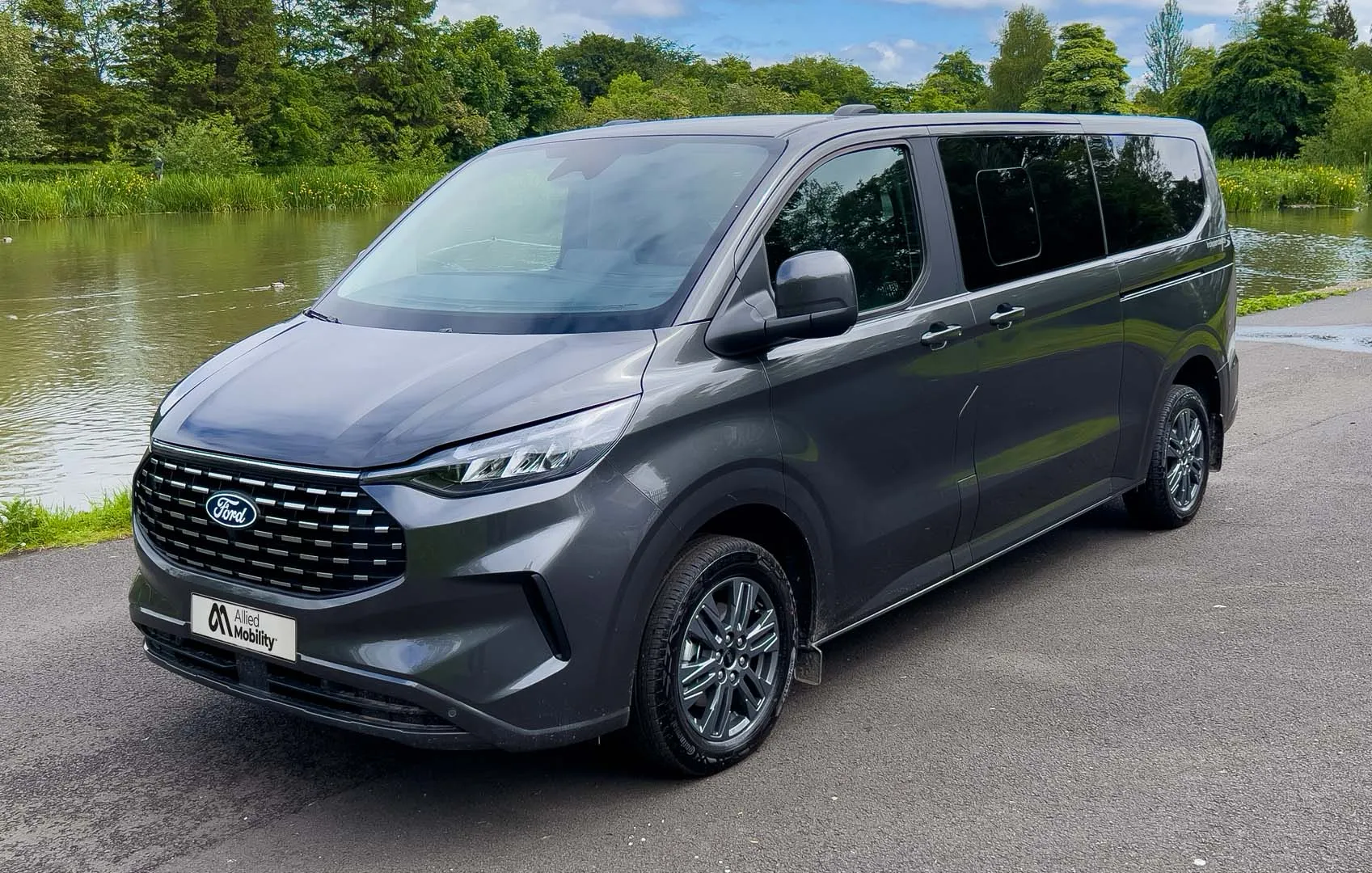 Ford Custom Independence Twin