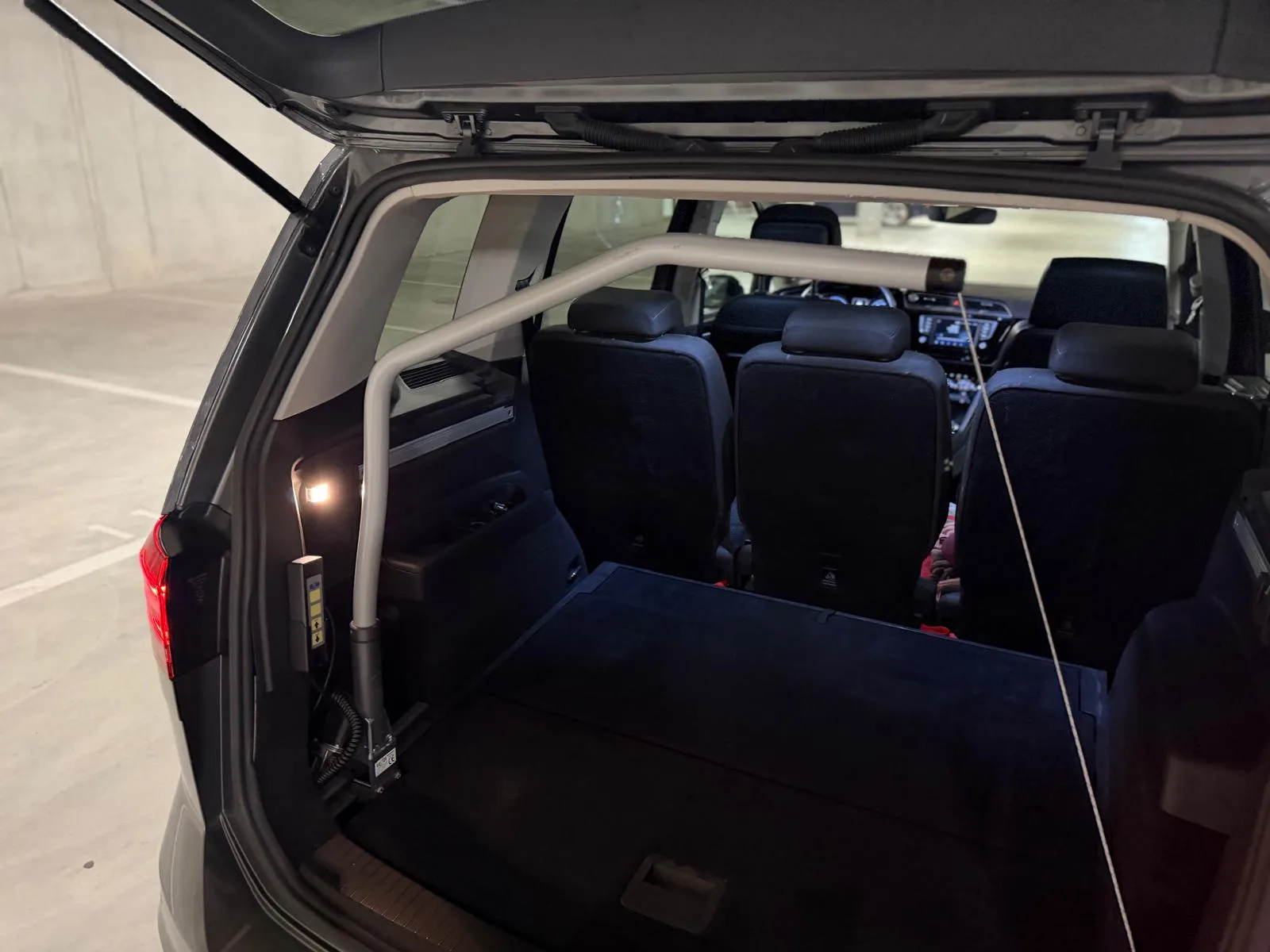 occasion-vw-touran-hofer-05.jpg