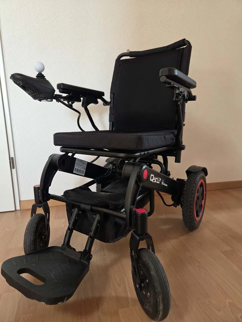 occasion-elektrorollstuhl-quickie-fleischlin-04.jpg