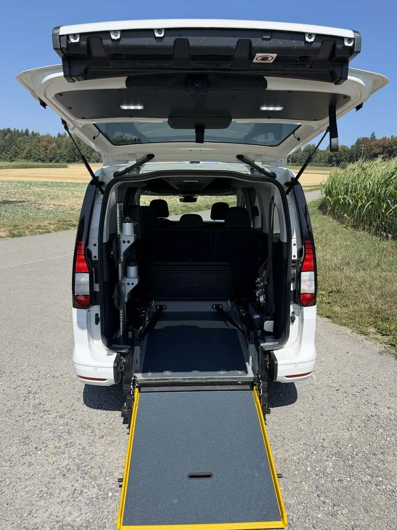 occasion-vw-caddy-wipf-02.jpg