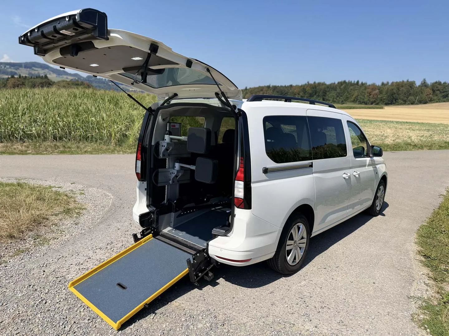 occasion-vw-caddy-wipf-06.jpg