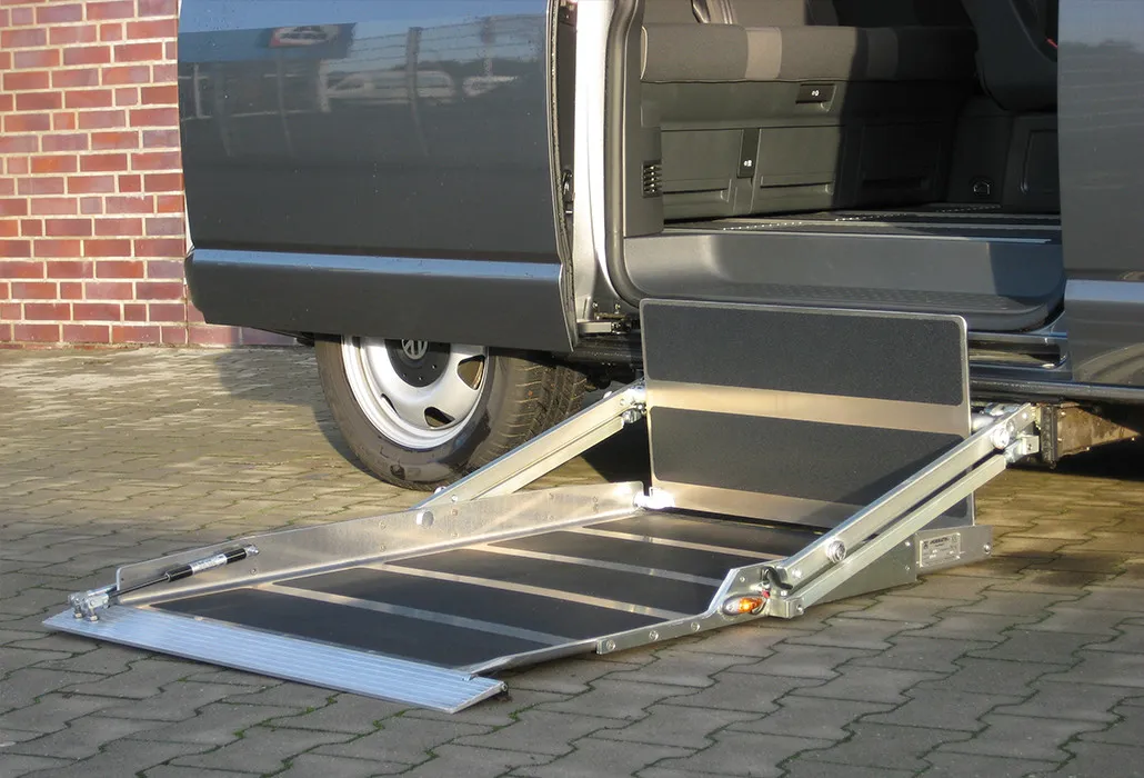 Orthotec Fahrzeugumbau Rollstuhllifte Kassettenlift K90