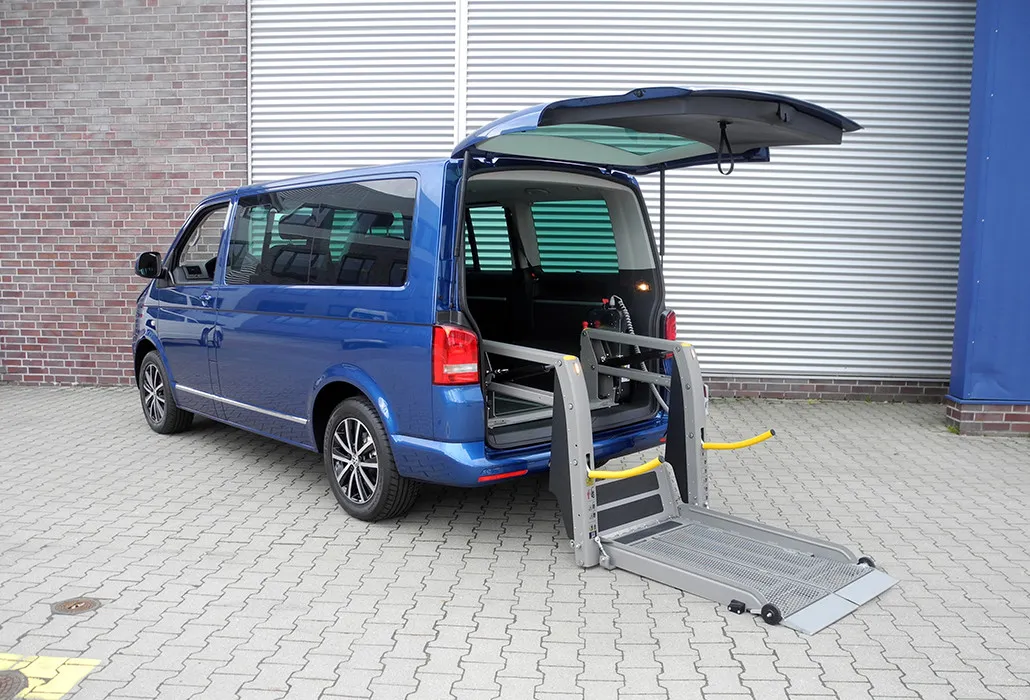 Orthotec Fahrzeugumbau Rollstuhllifte Split Linear Lift AL1