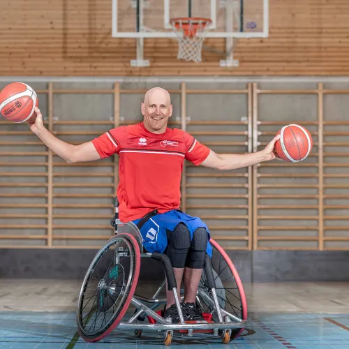 nicolas_hausammann_rollstuhlsport_schweiz_schweizer_paraplegiker-gruppe