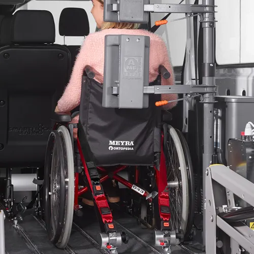 Orthotec Fahrzeugumbau Rollstuhlsicherung Personensicherung Futursafe