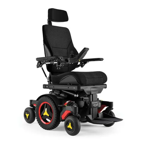 Orthotec Rehabilitationstechnik Elektro-Rollstuhl Innenbereich- und Aussenbereich Permobil M3 mit Sitzlift