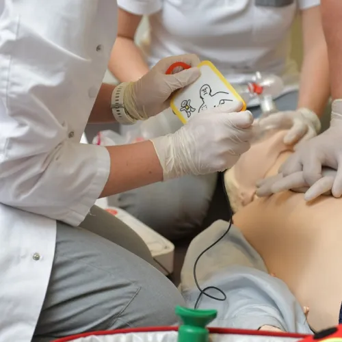 Wissen BLS AED